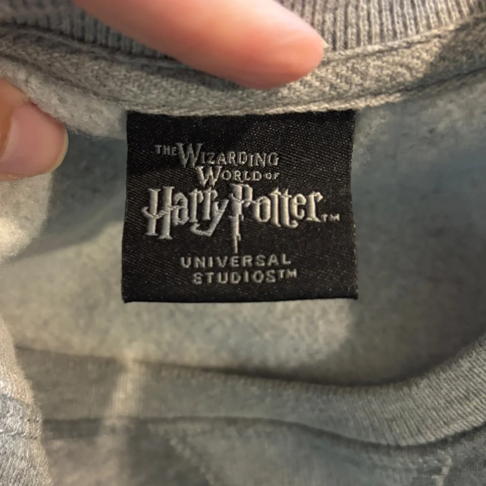 Ravenclaw Gray Sweatshirt Unisex - Picture 6 of 7